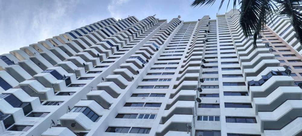 Sri Sayang Pearl View Apartment Batu Feringgi Phòng bức ảnh